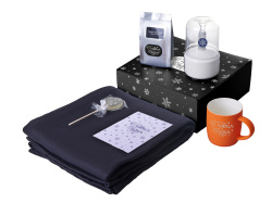 Подарочный набор «Re:Haven» с пледом, увлажнителем и кружкой, Цвет оранжевый