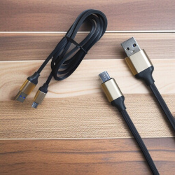 Кабель R12 USB Type-A - Micro, длина 1000мм, черный, Quick Charge / Надежность и высокая скорость зарядки