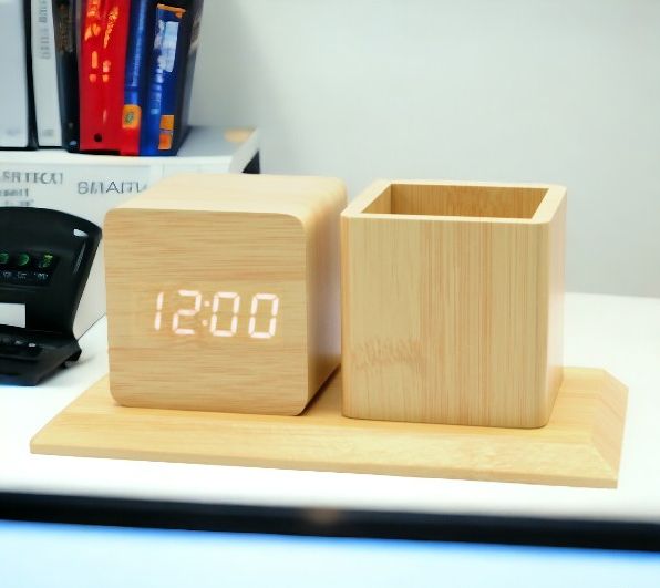 Многофункциональные часы – погодная станция с карандашницей / Электронные часы с карандашницей