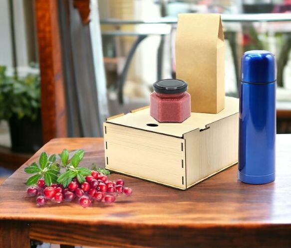 Подарочный набор Rich / Набор из термоса Picnic Bright, баночки мёда и зелёного чая в подарочной коробке