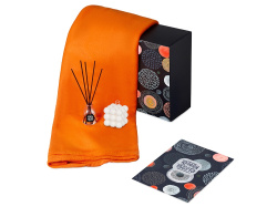 Подарочный набор «Re:y. Cocoon с пледом, свечой и диффузором, Цвет оранжевый