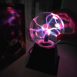 Плазменный шар Plasma light декоративная лампа Теслы (Молния), d 12 см