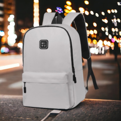 Рюкзак для ноутбука 15,6" MIRU City Extra Backpack, светло-серый / Из экологичной водоотталкивающей ткани, стойкой к загрязнениям и царапинам