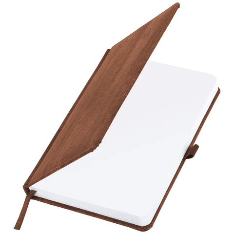 Ежедневник недатированный А5 (138x213 мм) BRAUBERG "Wood", кожзам, резинка, 136 л., коричневый, 111676