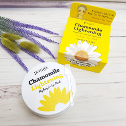 Успокаивающие гидрогелевые патчи для глаз с экстрактом ромашки Petitfee Chamomile Lightening Hydroge