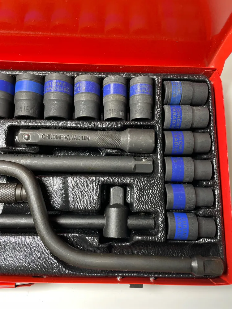 89krgm3l3x1b02727dusv0wq6e14haxx.webp (750×1000)