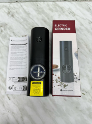 Мельница для специй электрическая Grinder Electric коробка 60 штук