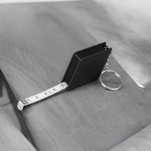 Брелок-рулетка Tape 1 метр, в черном цвете, из пластика, распродажа
