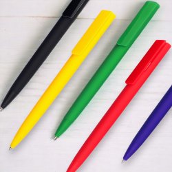 Ручка пластиковая Lavy софт-тач / Приятная и удобная с нажимным механизмом