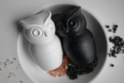 МЕЛЬНИЦА ДЛЯ СПЕЦИЙ механическая Tasty Owl, чёрная Сова