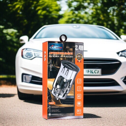 Автомобильное зарядное устройство CARLIVE CR13, 5V/2.4A, 2 USB, 12 Вт, черный / Двойная зарядка с надежной скоростью