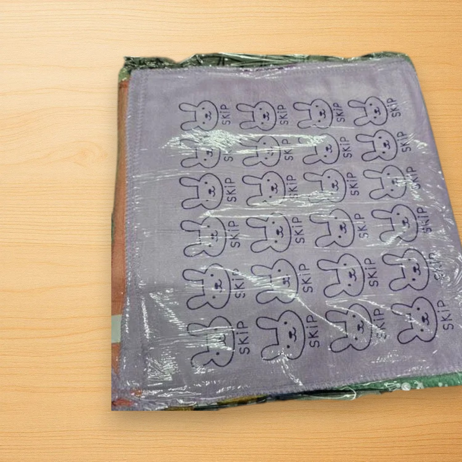 zihoms76dozq6rjlvcuqgwjrlwhudgja.jpg (1500×1500)