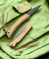 Нож из нержавеющей стали KAIDE/ Раскладной нож с бамбуковыми накладками