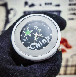Часы наручные молодежные China (красный, черный, голубой)