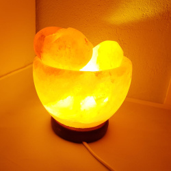 Соляной ионизирующий светильник-ночник «Чаша с сердцами» 2,5 кг, 3 сердца к комплекте