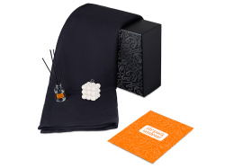 Подарочный набор «Re:y. Cocoon с пледом, свечой и диффузором, Цвет черный