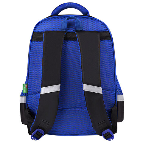 Рюкзак BRAUBERG KIDS FLOSSY, 2 отделения, 3 кармана, "Футбольный клуб", объемный дизайн, 40х28х18 см, 273181