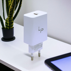 Сетевое зарядное устройство LP XQ30 PD25W, с кабелем Type-C to Lightning, 1 м, белый