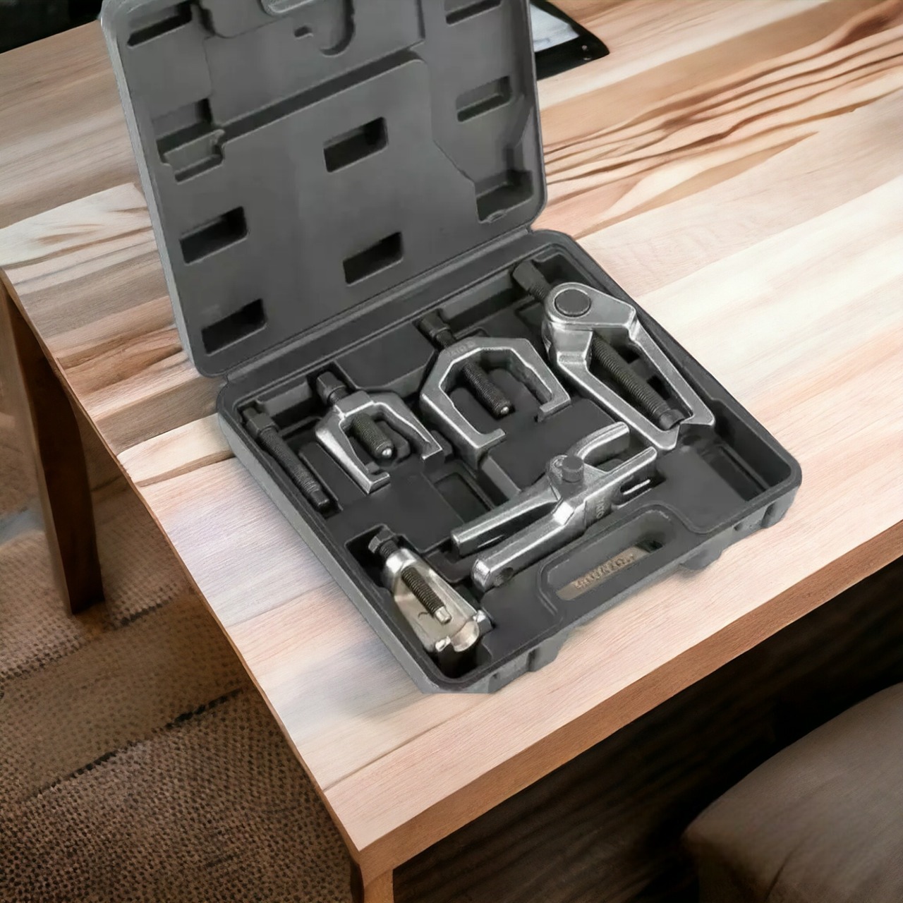 zrhdaz3yie52vo53ehk095u64jscmuh5.jpg (1280×1280)