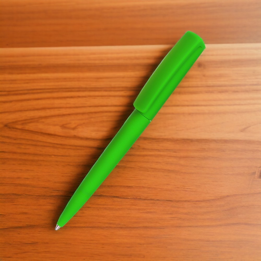 umagi596qa7uhqz82dy37qaa6to66ryq.jpg (1000×1000)