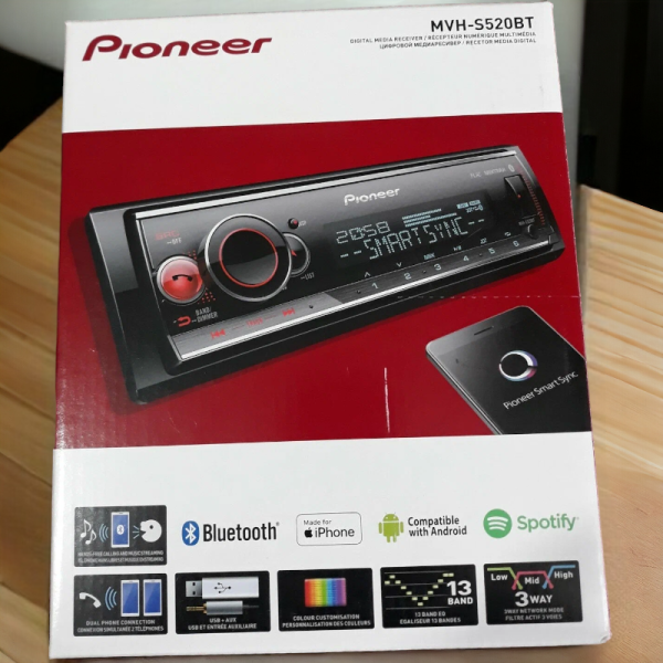 Автомагнитола Pioneer MVH-S520BT / Стильная, высококачественная и удобная