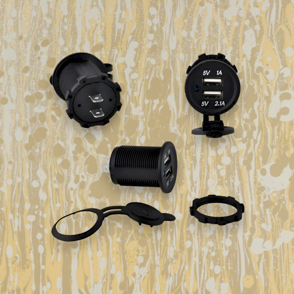 Автомобильный USB разъем SKU-A, 12V-24V, 2USB, 3.1A, черный / Универсальное зарядное решение для вашего авто
