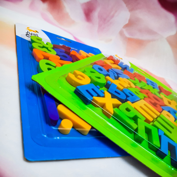 Развивающая магнитная игра Just Cool для детей 3+. Алфавит / Цифры магнитные