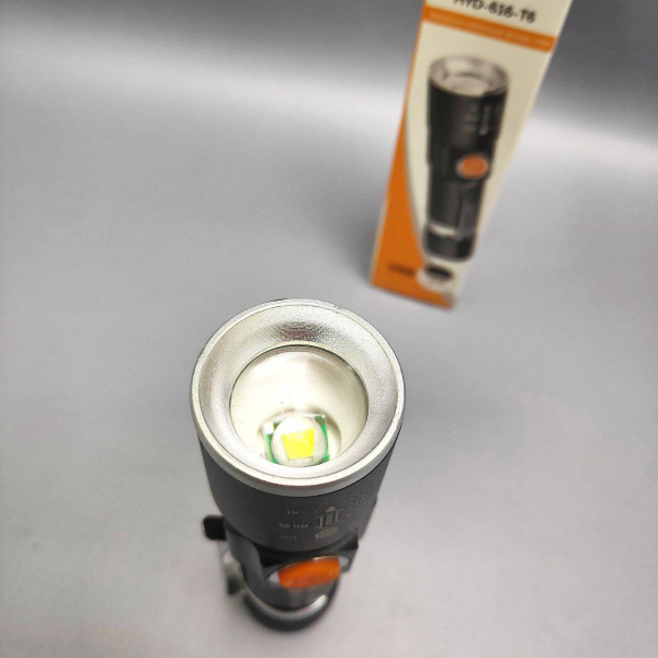 Светодиодный фонарь YYC-616-T6 с встроенным литиевым аккумулятором / USB-зарядка, ZOOM увеличение св