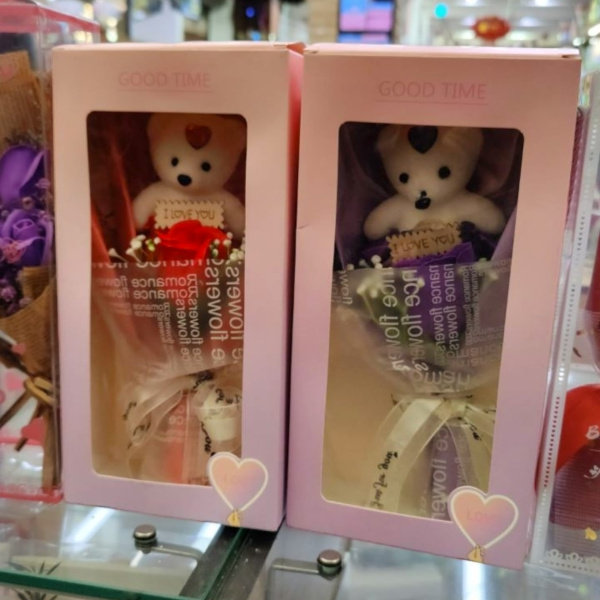 Подарочный Мишка с мыльной розой Love в коробке Good Time / Подарочный набор