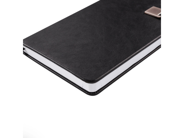 Ежедневник недатированный А5 «Premier», Цвет черный