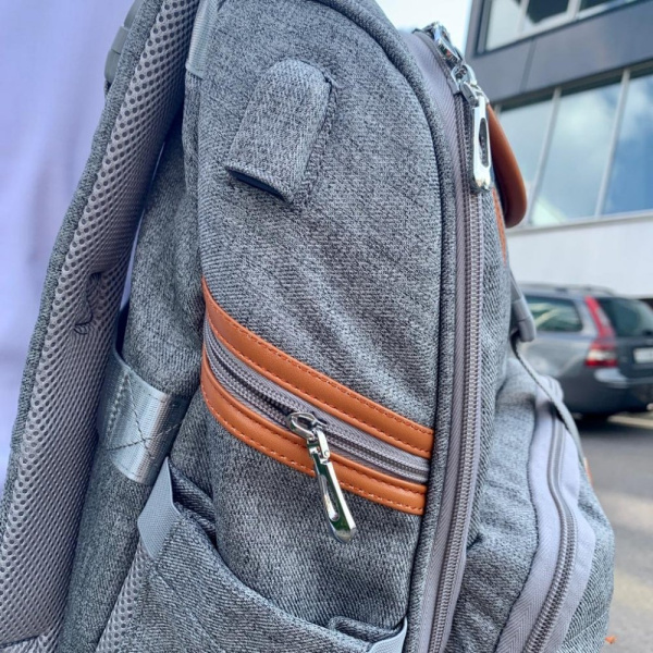 Спортивный стильный рюкзак OMASKA с USB / термо / непромокаемое отделение
