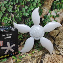 Складная светодиодная лампа в форме цветка Fan folding Led Bulb 75W E27 с пятью лопастями - лепестка