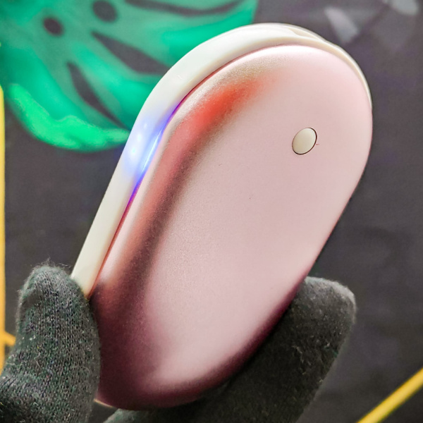 Грелка для рук и аккумулятор Power Bank Pebble Hand Warmer 5000 мАч