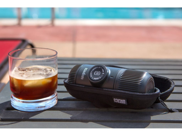 Ручная мини кофемашина «Nanopresso» + кейс для хранения, Цвет черный