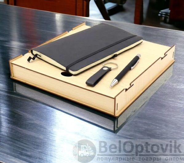 Подарочный набор Мариттоимо / Набор из блокнота A5 " Legato ", шариковой ручки Rebecca и брелока Long в подарочной коробке