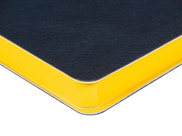 Ежедневник недатированный А5 «Boston», Цвет темно-синий с желтым обрезом