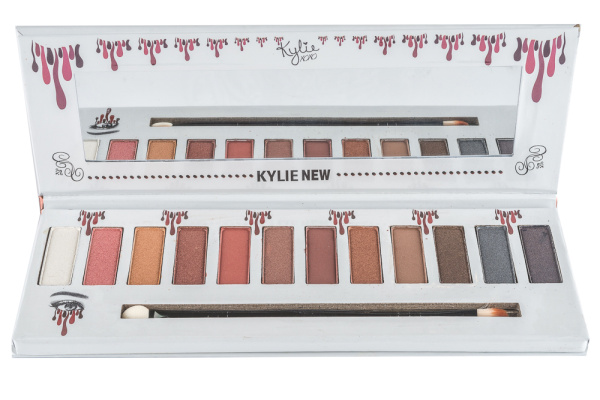 Палетка теней Kylie Kyshadow New