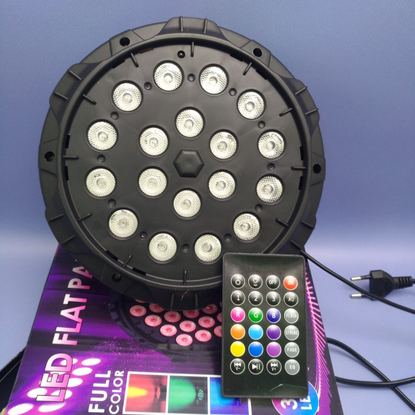 Светодиодный прожектор - светомузыка Led Flat Par Light, 18 диодов с пультом ДУ / Сценический свет для вечеринок, диско и праздников 