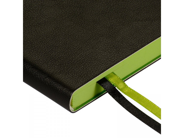 Ежедневник недатированный А5 «Boston», Цвет черный с обрезом цвета зеленого яблока