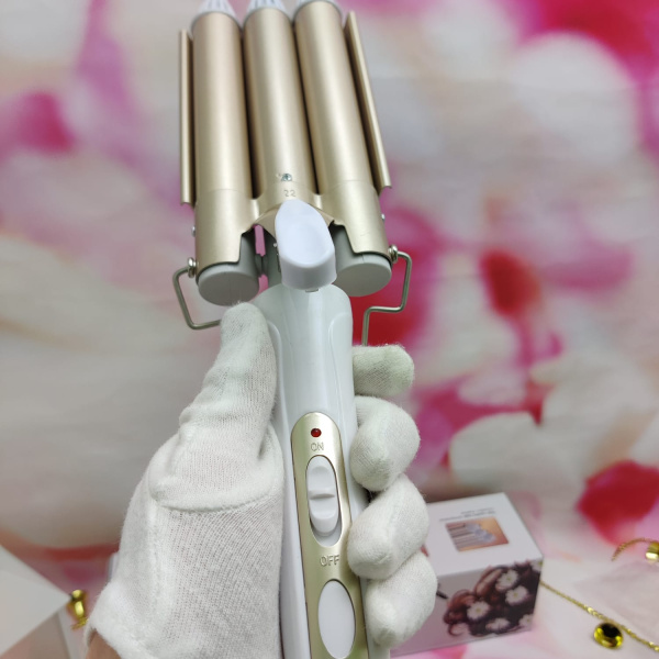 Тройная плойка для создания средних локонов Hair Curler Wang D22