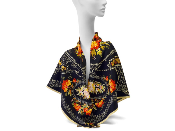 Платок «Тагильский поднос», Цвет черный