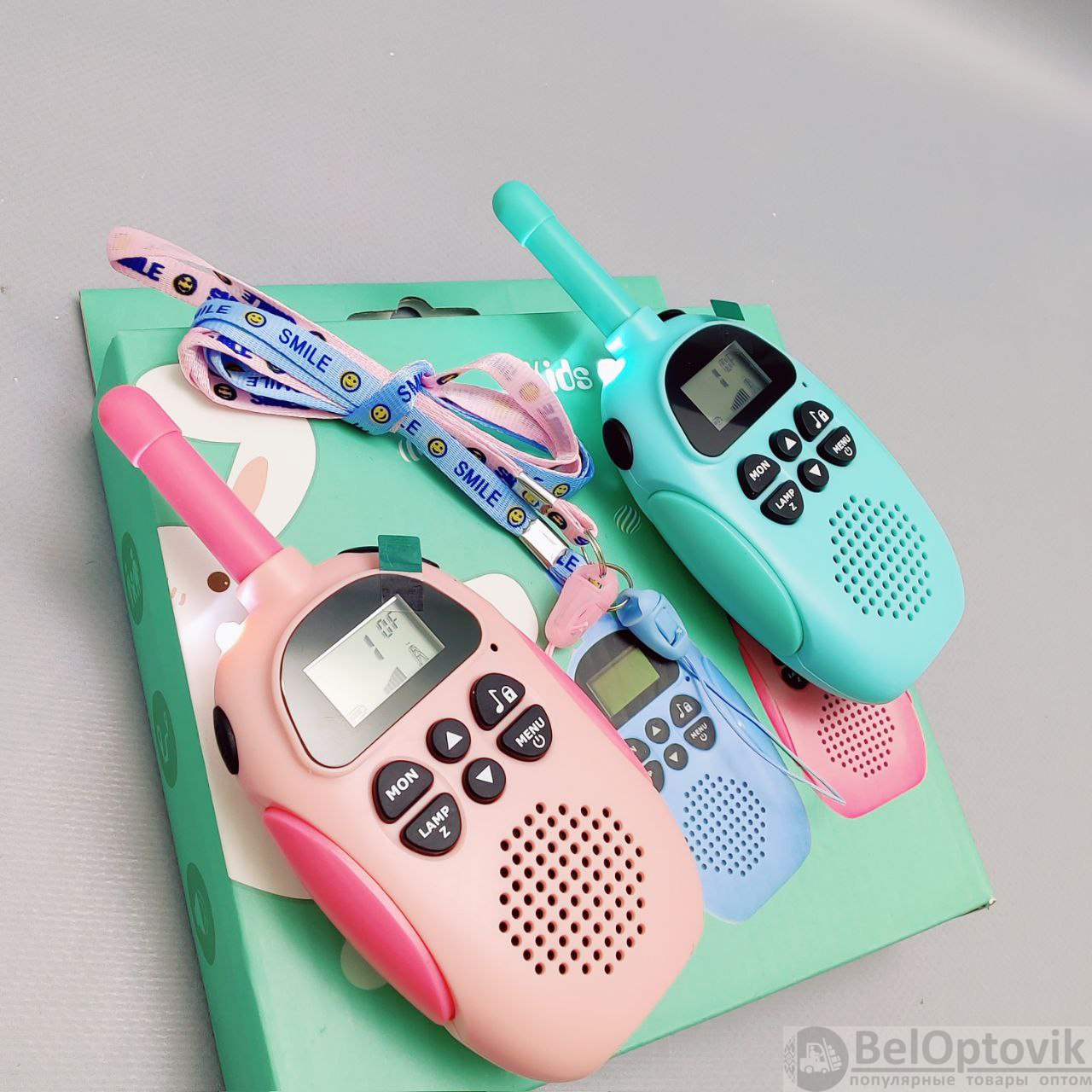 Комплект детских раций Kids walkie talkie (2 шт, радиус действия 3 км)  (арт: to-12675) от 1 095 ? рублей оптом в Москве