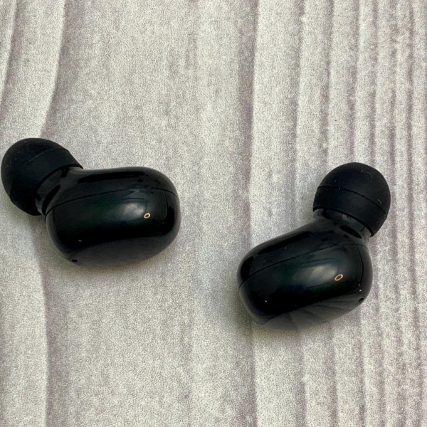 Беспроводные сенсорные Bluetooth наушники TWS TG03 с зарядным кейсом