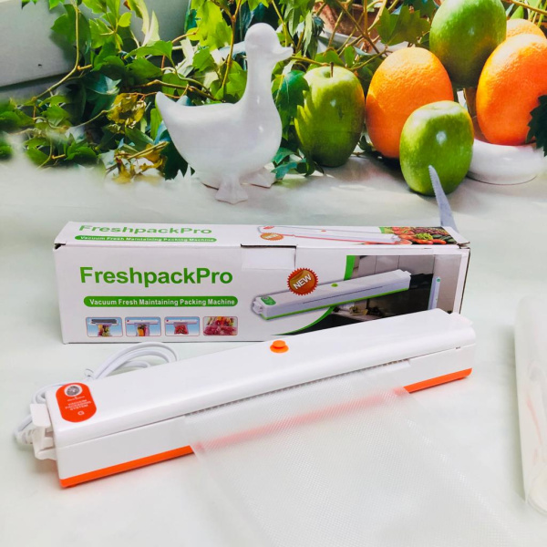 Вакуумный упаковщик (запайщик) FreshpackPro + 10 пакетов для вакууматора. Еда в вакуумной упаковке с