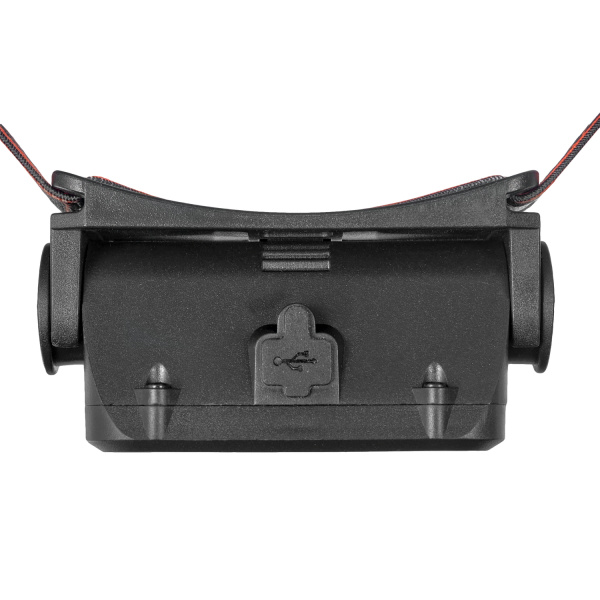 FOCUSray 1300 8 диодов ,акку 18650 встроенный , 1200мАН,3,7V,индикатор зарядки,сенсор 1/180, шт