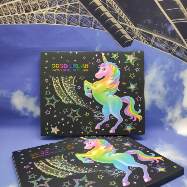 Палетка теней для век Unicorn (Единорог) COCO URBAN Sombra de Ojos de 63 colors с зеркальцем, 63 отт