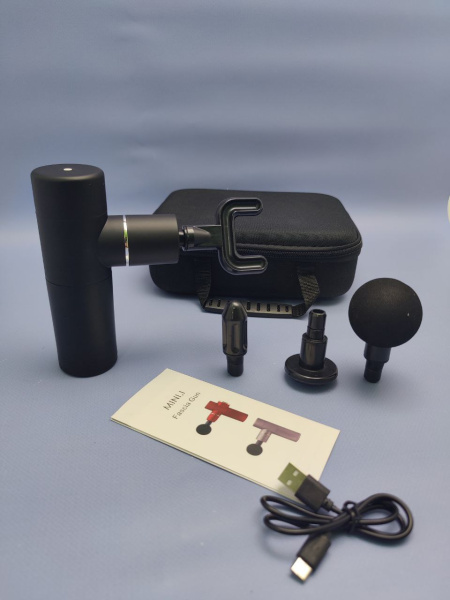 Компактный портативный массажер мышечный (массажный перкуссионный ударный пистолет) Fascial Gun Mini.I Premium в футляре, 4 насадки, USB / Type-C зарядка