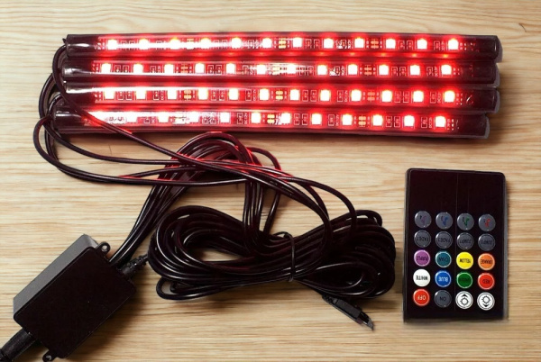 Светодиодная RGB подсветка салона авто со звуковым контроллером
