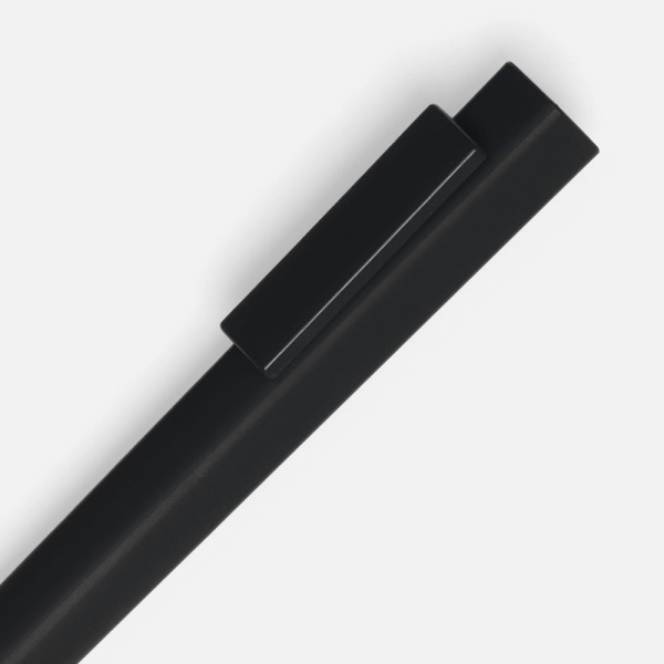 Ручка шариковая Swiper SQ Soft Touch, черная, 14,5x1,1 см