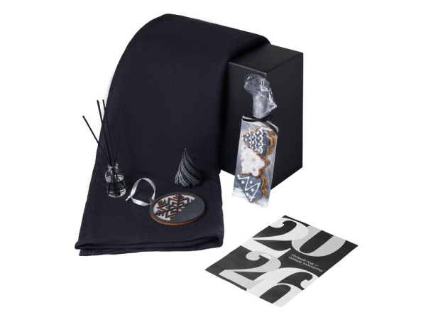 Подарочный набор «Re:Home» с пледом, свечой и диффузором, Цвет черный